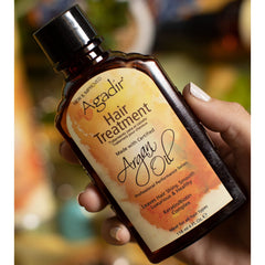 Agadir Argan Oil Hair Treatment smooth hair close-up demonstrates easy detangling.