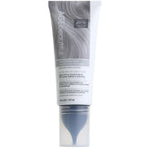 AGE beautiful Brightening Wash para pelo plata, realza el brillo de inmediato.