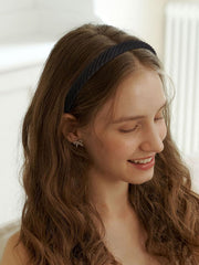Banda delgada AIBFRID para cabello, colores neutros fáciles de combinar.