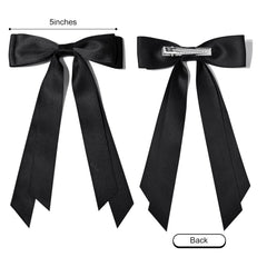 Two-piece set of Aileam bow clips ideal for braids and pigtails.