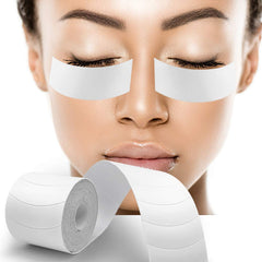 Akissos foam eye pads packaging shows a hygienic, ready-to-use kit for lash prep.