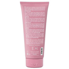 ALFAPARF MILANO leave-in conditioner application on damp hair for smoother lengths