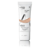 Almay Tonemimic: fundación en blanco que se transforma al difuminar para tono natural.