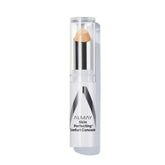 Almay Skin Perfecting Comfort Concealer aplicado con textura cremosa para cobertura natural.