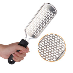 ALOCKMA foot file with non-slip handle delivers steady control during use.
