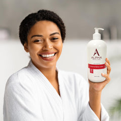 Ingredients list highlights clean, paraben-free formula for sensitive skin.