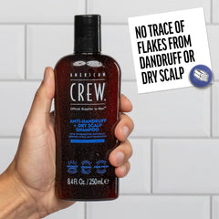 Cabello y cuero cabelludo revitalizados con champú de American Crew.