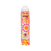 Amika Perk Up champú seco sin talco, envase compacto para retoques en cualquier lugar.