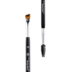Close-up of Anastasia Beverly Hills 7B angled brow brush head for defined lines