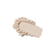 Anastasia Beverly Hills Loose Setting Powder Vanilla close-up shows fine texture
