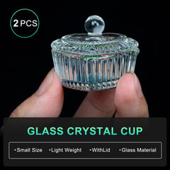 AORAEM nail art dish keeps liquids clean with a tight lid.