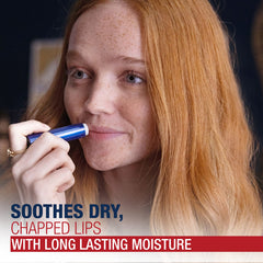 Textura suave de Aquaphor facilita la aplicación en labios