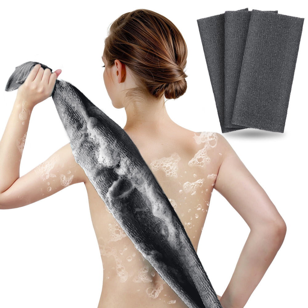 ARCH&M paño exfoliante negro para exfoliar la piel durante la ducha.