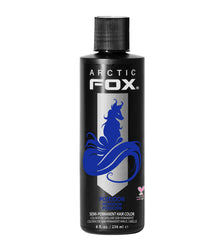 ARCTIC FOX Poseidon bottle pour shows vibrant blue color.