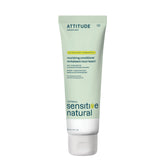 Acondicionador ATTITUDE para cabello sensible en botella, cuidado diario suave