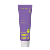 ATTITUDE crema corporal para niños, fragancia vainilla-pera, hidratación suave para piel delicada.