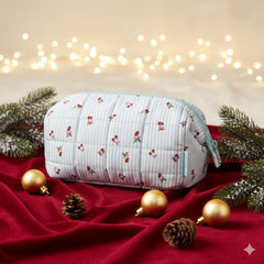 BAGSMART makeup bag spacious interior with pockets for organizing essentials.
