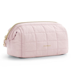BAGSMART makeup bag wide opening for quick access to cosmetics on the go