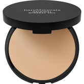 bareMinerals Original Mineral Veil pressed setting powder compact for weightless wear and a smooth finish.