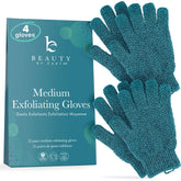 Beauty by Earth guante exfoliante; mano con guante para exfoliar suavemente la piel.
