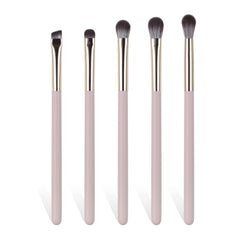 BeautyFactor large eyeshadow brush for even color application.