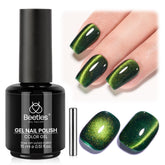Beetles Forest Flame Verde, efecto ojo de gato para uñas elegantes.