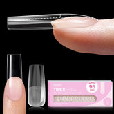 Beetles Tipex Lite con apex integrado para uñas más fuertes y naturales.