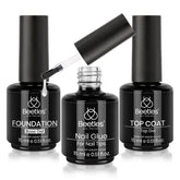 Beetles Top Coat sin residuos ofrece brillo duradero para uñas naturales.