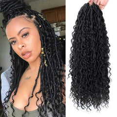 BEkjdiof Goddess Locs 18inch close-up shows full length and curly ends.