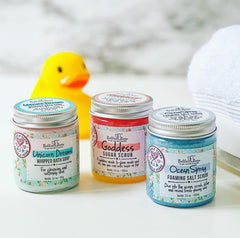 Bella and Bear Unicorn Dreams label showcases fruity scent and vegan formula.