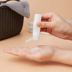 BENECREAT spiral seal closure prevents leaks during travel