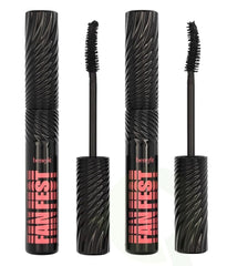 Benefit Fan Fest Mascara full-size wand showing lifted, fluttery lashes for a wide-eyed look.