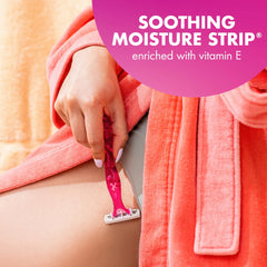 BIC Soleil Simply Smooth moisture strip with Aloe Vera and Vitamin E.