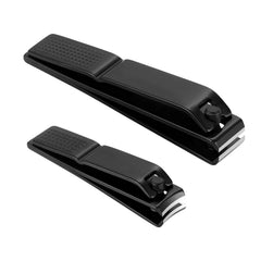 Bignes nail and toenail clipper set case closeup highlighting travel-friendly design