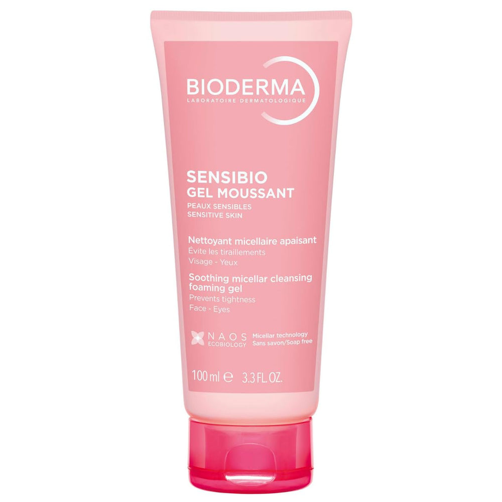 Bioderma Sensibio foaming gel micellar bottle pour demonstrates gentle cleansing for sensitive skin