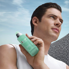Biotherm Aquapower Advanced Gel texture closeup highlights light, breathable formula
