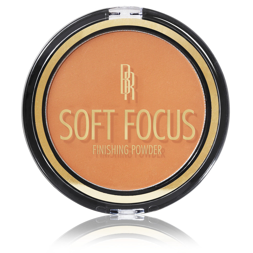 Black Radiance polvo bronce cremoso en frasco abierto para un acabado suave