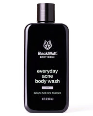 Black Wolf botella-vertido: muestra la acción de vertido para limpieza profunda.