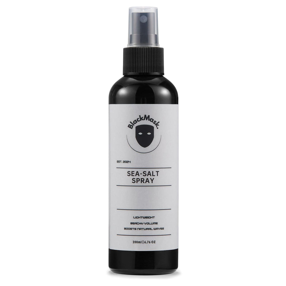 BlackMask Sea Salt Spray: botella con etiqueta para uso diario y estilo natural.