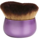 Blend & Blur brush close-up with ultra-soft bristles for smooth self tan