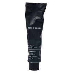 Blind Barber crema-pelo-30-prueba, controla frizz y aporta brillo natural.