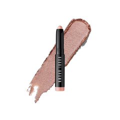 Bobbi Brown sombra crema de larga duración en aplicación suave para ojos definidos.