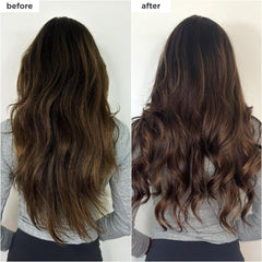 Briogeo Don't Despair, Repair! aplicación en cabello mojado genera espuma suave.