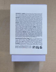 BRÜUN SC application on face demonstrates quick absorption with a light feel.