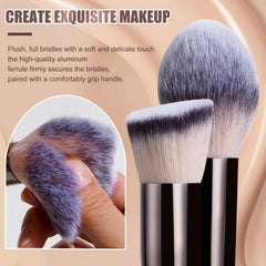 BS-MALL concealer brush under-eye for precise blending and brightness.