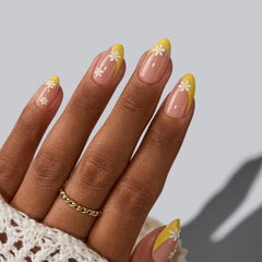 BTArtbox Daisy: adhesivo de uñas para fijación rápida y duradera.