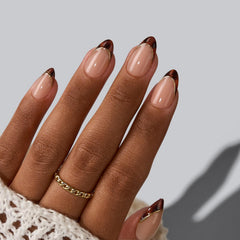 BTArtbox nail kit includes 16 sizes and 32 pieces for a perfect fit
