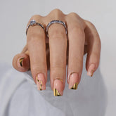 BTArtbox uñas corta cuadradas doradas con acabado profesional para uso diario.