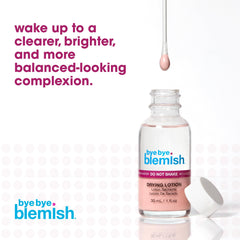 Bye Bye Blemish, textura suave que se siente ligera al aplicar.