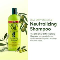 Cabello húmedo durante la aplicación del champú ORS neutralizante.